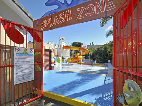 FAMILY PARADISE - Darwin Holiday 2