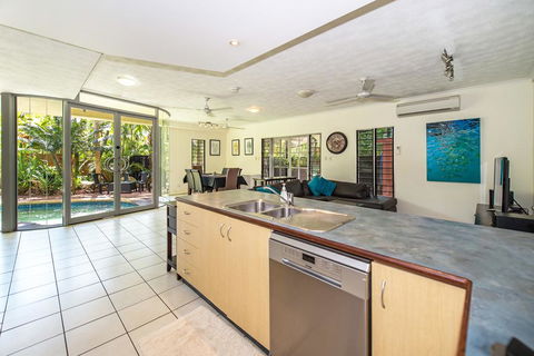Fannie Bay Art House - Darwin Holiday 0