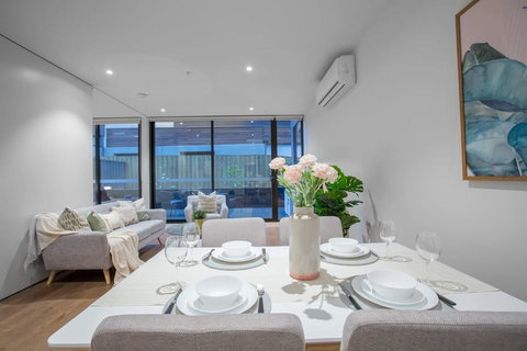 Fantastic 2 Beds APT In Boxhill W Great Location - Darwin Holiday 0