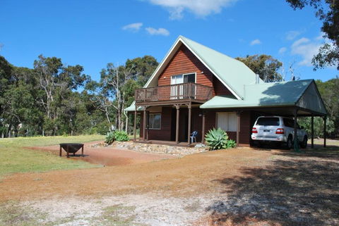 Farm Lane Retreat - Darwin Holiday 0