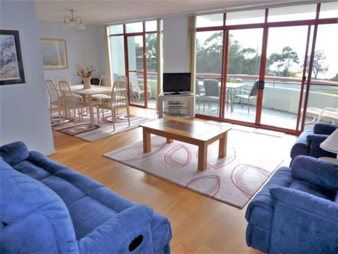 Fathoms 14 - Mollymook - Darwin Holiday 3