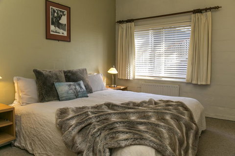 Feathertop Alpine Lodge - Darwin Holiday 2