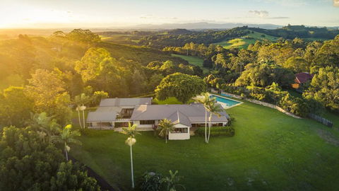 Ferncrest - Fernleigh - WiFi - Air-Conditioning - Darwin Holiday 0