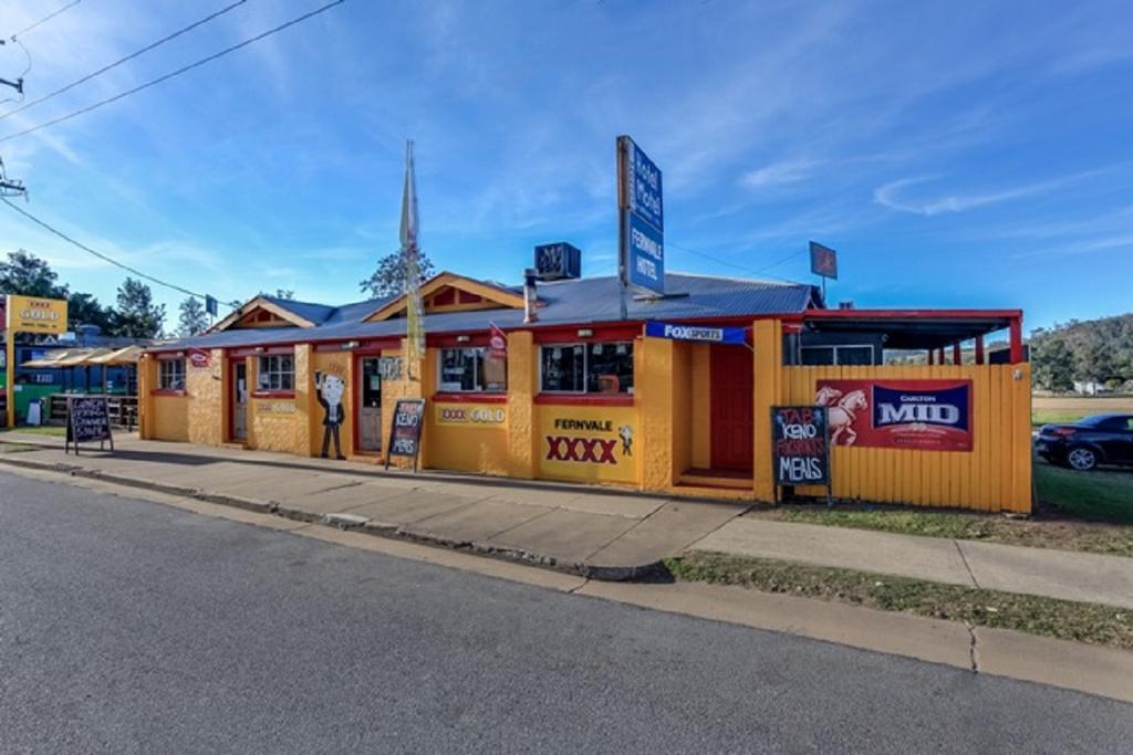 Fernvale QLD Darwin Holiday