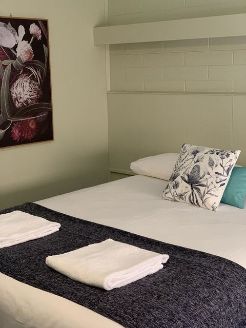 Finley Country Club Hotel Motel - Darwin Holiday 2