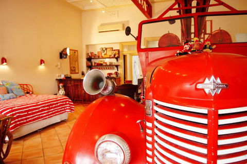 Fire Station Inn - Darwin Holiday 0