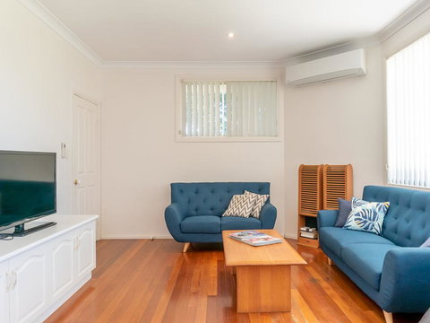 Five On Elizabeth - Darwin Holiday 2