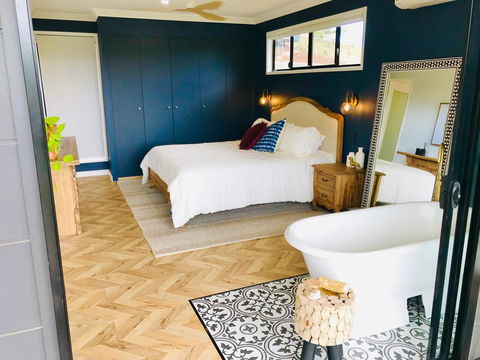 Fletchers Ridge Brand New Luxury Guest House - Darwin Holiday 1