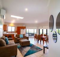 Flexi 3 at Belmont - Darwin Holiday