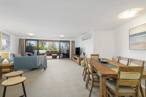 Flightdeck 101, 5-7 Clarence Street - Darwin Holiday 3