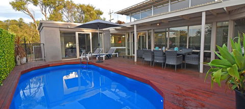 FLORENCE HOUSE Sundrenched Luxury With Pool & Deck - Darwin Holiday 0