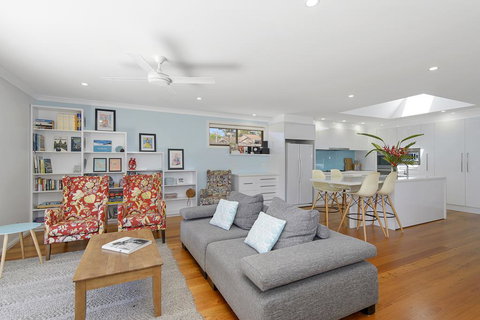 Flynns Beach Retreat - Darwin Holiday 3