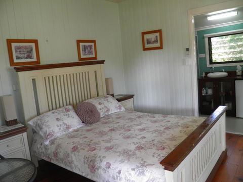 Follywood Guesthouse B&B - Darwin Holiday 0