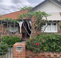 Frangipani House Cooks Hill - Darwin Holiday
