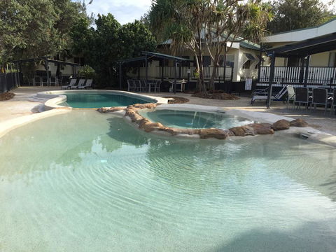 Fraser Island Beach Houses - Darwin Holiday 1