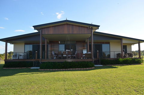Fraser Views Bed And Breakfast - Darwin Holiday 0