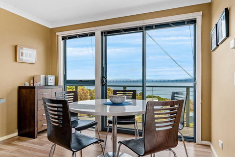 Freycinet Dream - Darwin Holiday 3