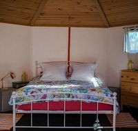 Funky Yurt on Acreage - Darwin Holiday