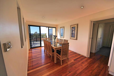 Georges Bay Luxury - Darwin Holiday 3