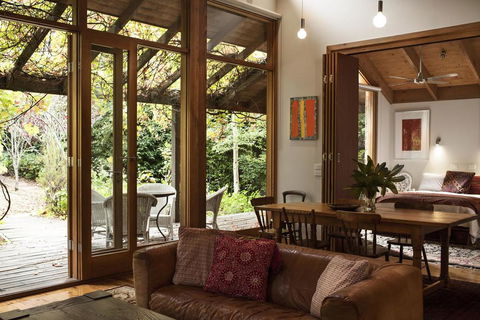 Georgie Gardens Daylesford - Darwin Holiday 1