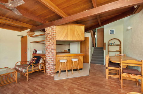 Gilmore Court 4 Byron Bay - Darwin Holiday 1