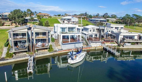Gippsland Lakehouse - Darwin Holiday 0
