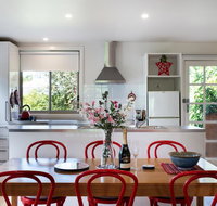 Giraffe Manor - Darwin Holiday