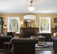 Gladville - Darwin Holiday