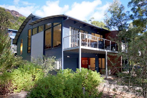 Glengarriff Townhouse 2 - Darwin Holiday 0