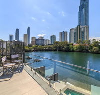 Gold Coast Private Homes - Waterfront Villas Paradise Island - Darwin Holiday