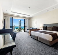 Gold Tower 2 Bed in Oaks Surfers Paradise - Darwin Holiday