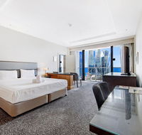 Gold Tower 20th Level Hotel Suite - Darwin Holiday