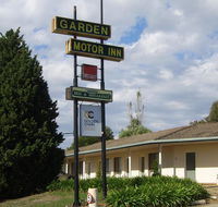 Golden Chain Garden Motor Inn Gundagai - Darwin Holiday