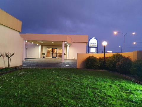 Golden Chain Tower Motor Inn - Darwin Holiday 3