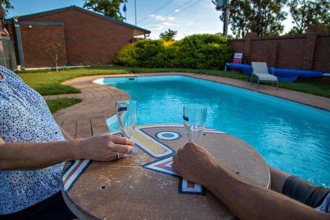 Golden Country Motel And Caravan Park - Darwin Holiday 0