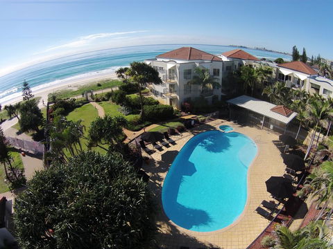 Golden Riviera Absolute Beachfront Resort - Darwin Holiday 0