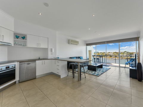 Goldsborough Place Apartments - Darwin Holiday 1