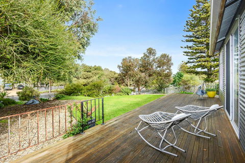 Goolwa Pelican Cottage - Darwin Holiday 0