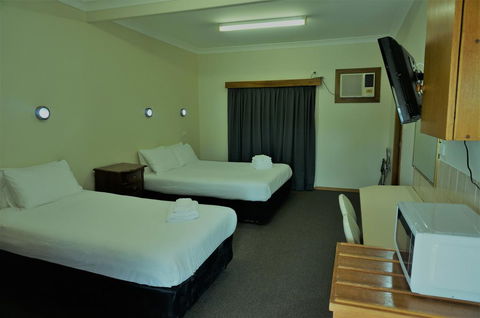 Gosford Inn Motel - Darwin Holiday 3