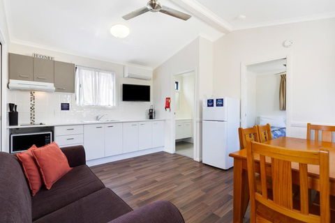 Goulburn South Caravan Park - Darwin Holiday 1