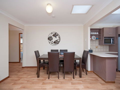 Government Road, 27, Skippers Rest - Darwin Holiday 3