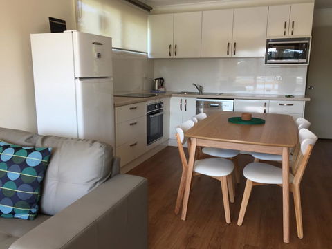 Gowings Of Mallacoota - Darwin Holiday 0