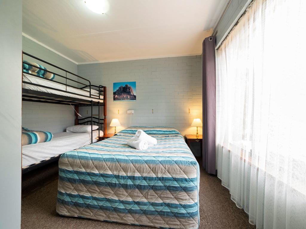 Tabor VIC Darwin Holiday