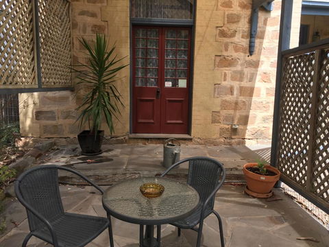 Granmas Cottage - Darwin Holiday 3
