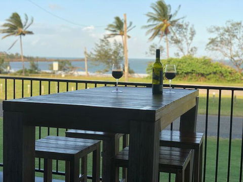 Grasstree Beachfront Shacks - Darwin Holiday 0