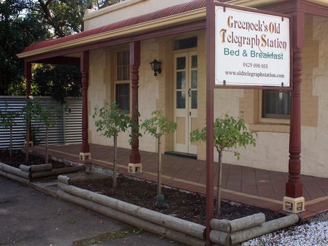 Greenock's Old Telegraph Station - Darwin Holiday 0