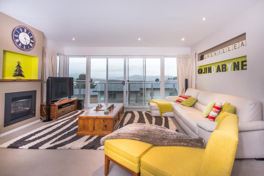 Jindabyne NSW Darwin Holiday