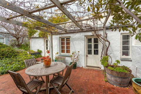 Grey Masts, Robe - Darwin Holiday 1