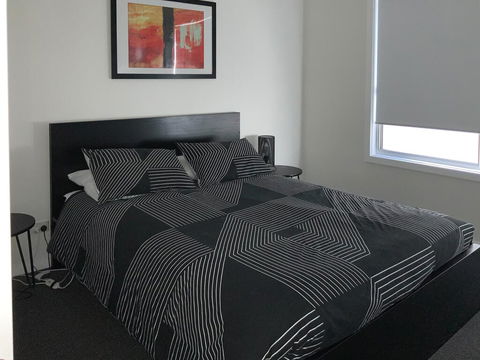 Grey On The Bay - Darwin Holiday 1