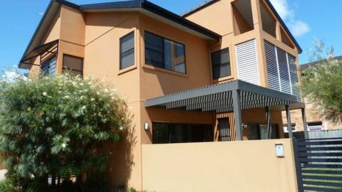 Gwydir Court 1 - Darwin Holiday 0